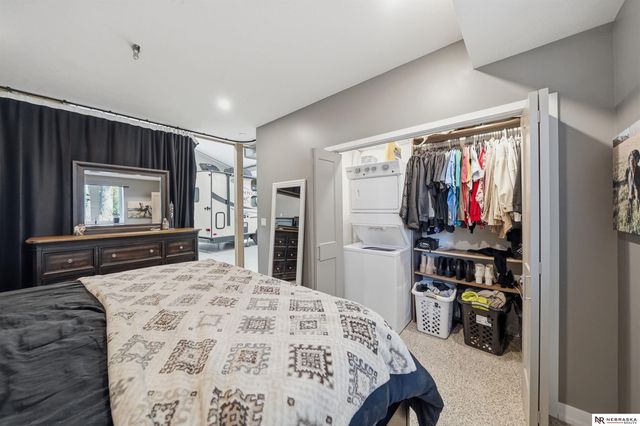 195 N 148th Street, Lincoln, NE 68527