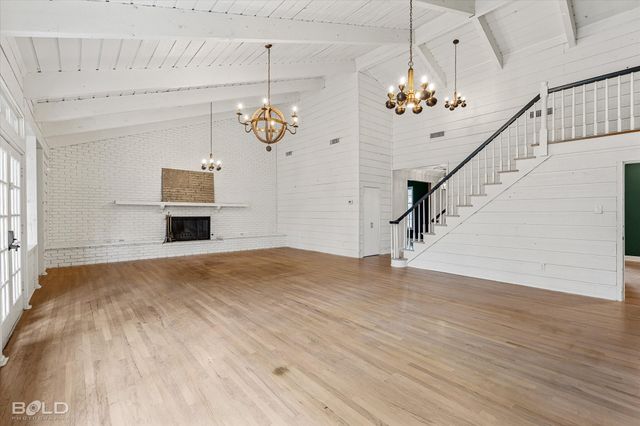 6439 Creswell Avenue, Shreveport, LA 71106