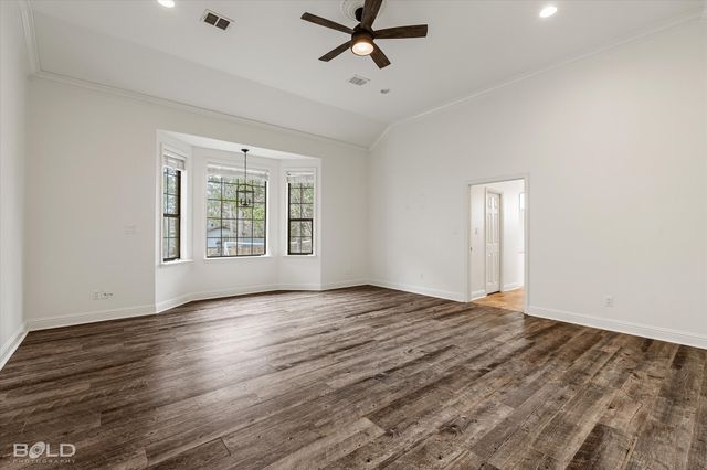 6439 Creswell Avenue, Shreveport, LA 71106