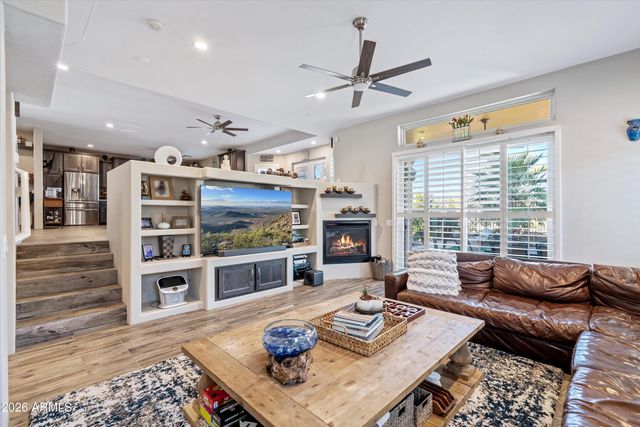 6026 E VERMILLION Circle, Mesa, AZ 85215