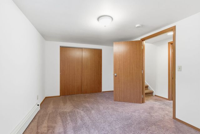 903 W HAWTHORNE Rd, Spokane, WA 99218
