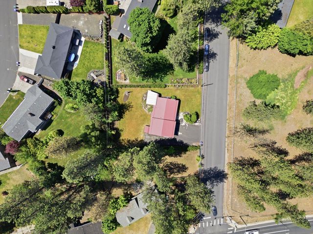 903 W HAWTHORNE Rd, Spokane, WA 99218