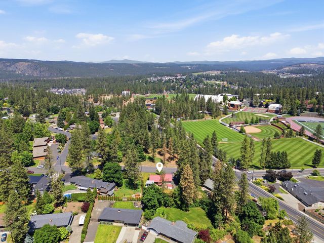 903 W HAWTHORNE Rd, Spokane, WA 99218