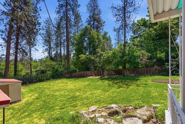 903 W HAWTHORNE Rd, Spokane, WA 99218