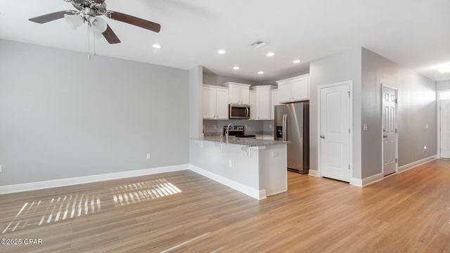 7592 Shadow Lake Drive, Panama City Beach, FL 32407