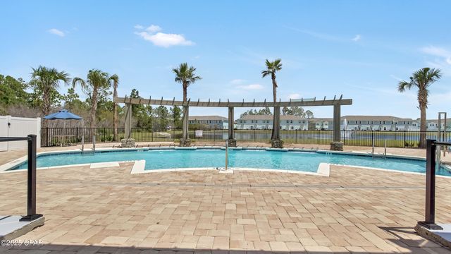 7592 Shadow Lake Drive, Panama City Beach, FL 32407