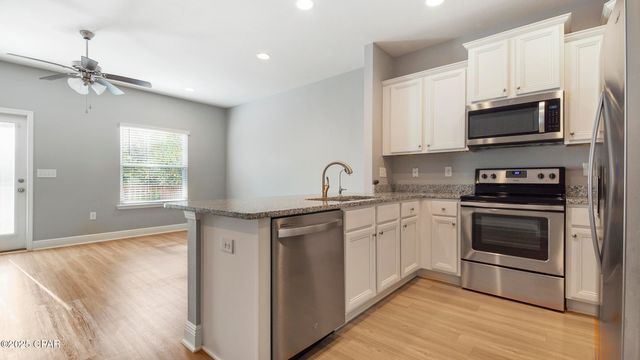 7592 Shadow Lake Drive, Panama City Beach, FL 32407