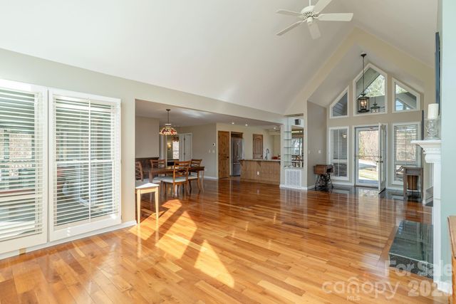 132 Broadmoor Drive V-1, Flat Rock, NC 28731