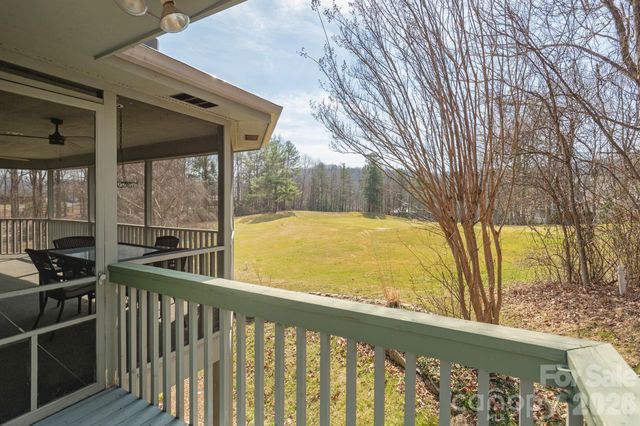 132 Broadmoor Drive V-1, Flat Rock, NC 28731