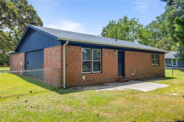 7349 Pebblebrook Drive, Fayetteville, NC 28314