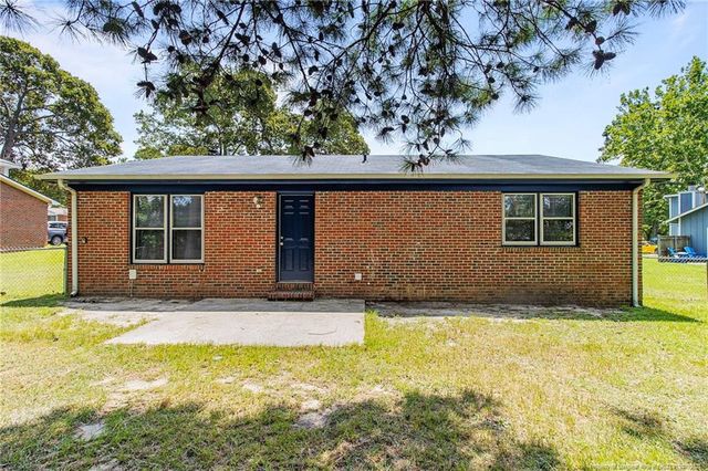 7349 Pebblebrook Drive, Fayetteville, NC 28314