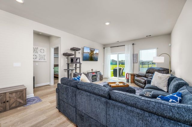 822 Cypress Preserve Circle, Longs, SC 29568