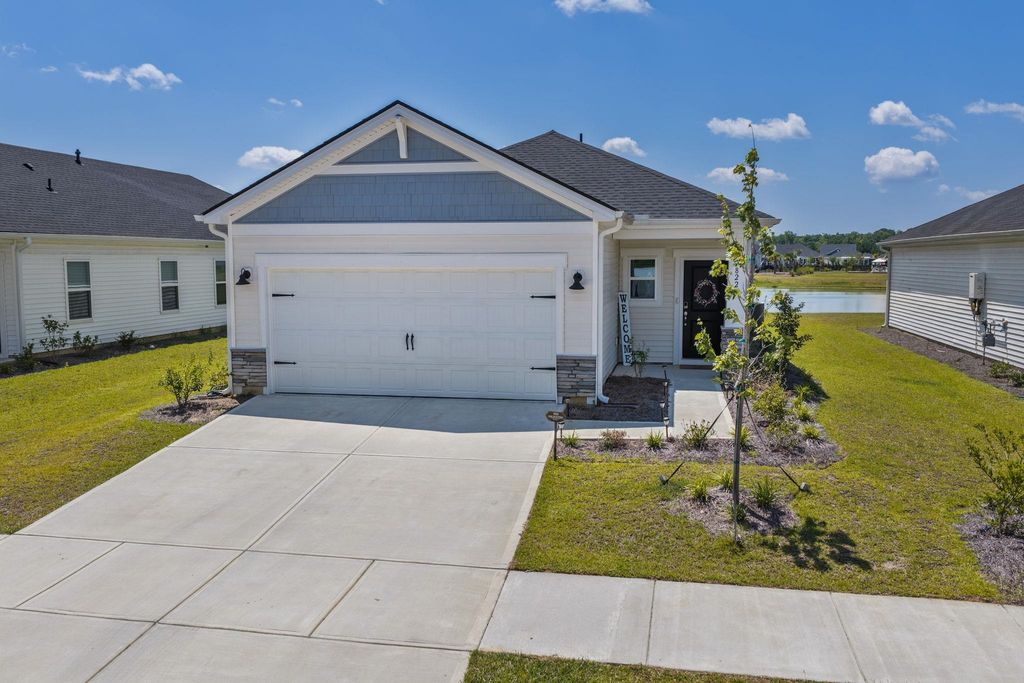 822 Cypress Preserve Circle, Longs, SC 29568