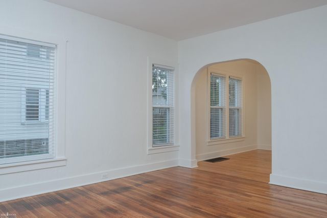 617 E Main Street, Owosso, MI 48867