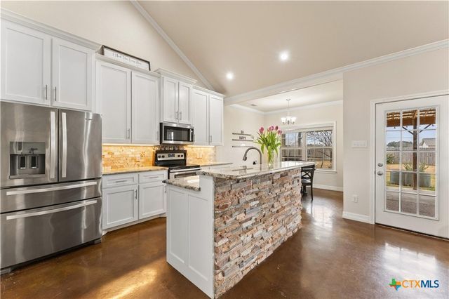 10514 Mesa Drive, Waco, TX 76708