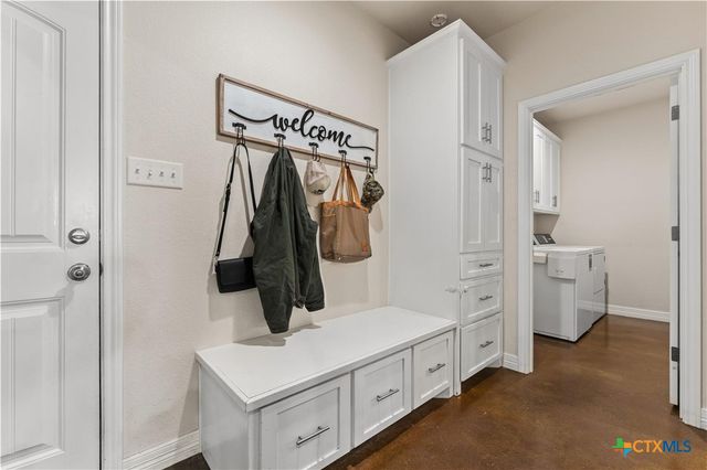 10514 Mesa Drive, Waco, TX 76708