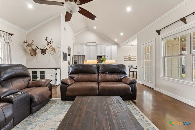 10514 Mesa Drive, Waco, TX 76708