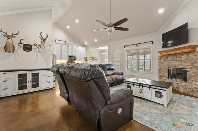 10514 Mesa Drive, Waco, TX 76708