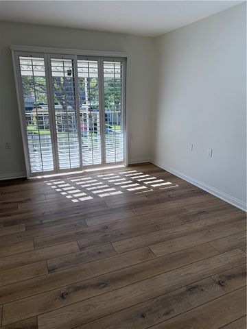 682 Via Alhambra P, Laguna Woods, CA 92637