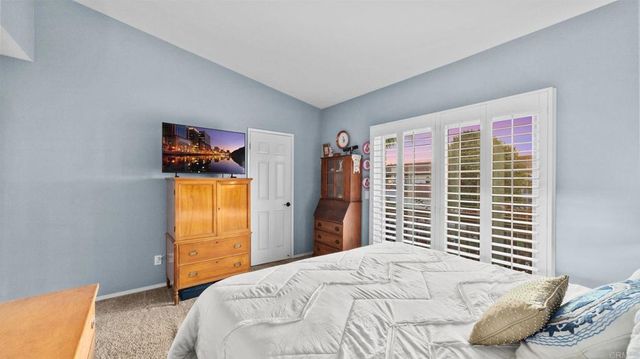 6854 MAPLE LEAF DR, Carlsbad, CA 92011