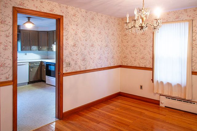 10 Dwight Street, Hatfield, MA 01038