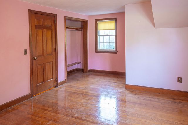10 Dwight Street, Hatfield, MA 01038