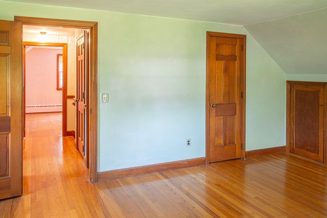 10 Dwight Street, Hatfield, MA 01038