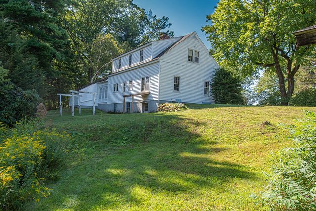 10 Dwight Street, Hatfield, MA 01038