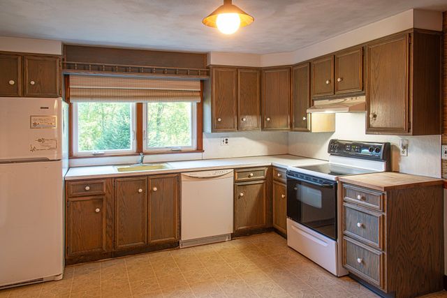 10 Dwight Street, Hatfield, MA 01038