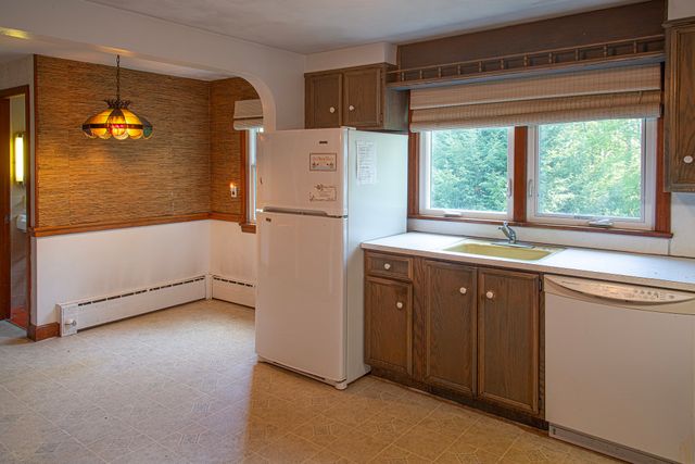 10 Dwight Street, Hatfield, MA 01038