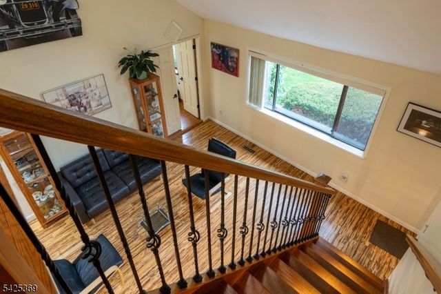 11 Fox Run Road, Glen Gardner Boro, NJ 08826