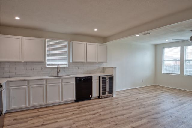1501 Fieldstone Drive, Little Elm, TX 75068