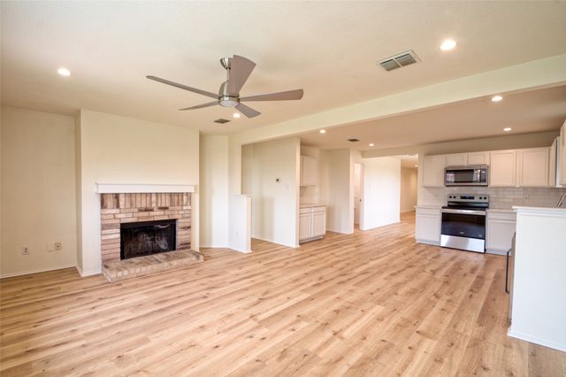 1501 Fieldstone Drive, Little Elm, TX 75068