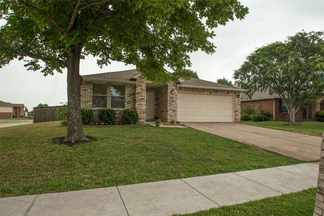 1501 Fieldstone Drive, Little Elm, TX 75068