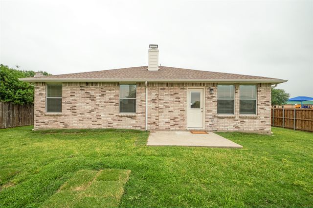 1501 Fieldstone Drive, Little Elm, TX 75068