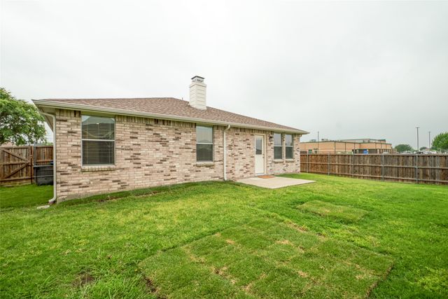 1501 Fieldstone Drive, Little Elm, TX 75068
