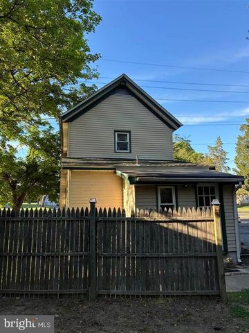 553 IRVING AVE, Millville, NJ 08332