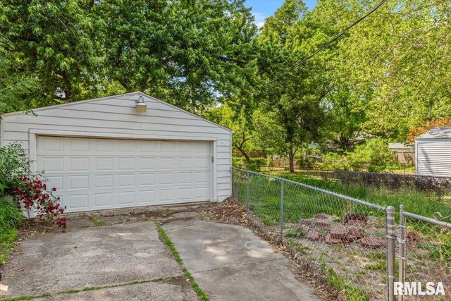 2333 YALE Boulevard, Springfield, IL 62703