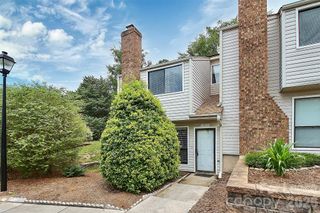 10913 Carmel Crossing Road, Charlotte, NC 28226