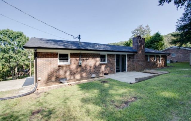 132 Hillwood Dr, Carthage, TN 37030