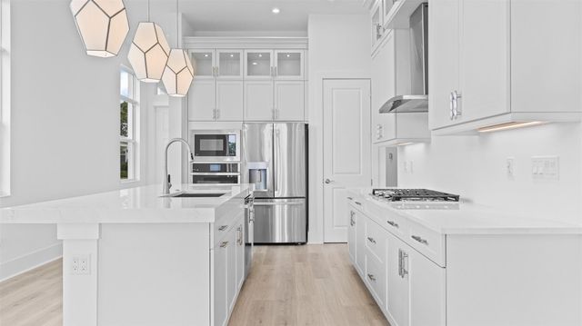 233 SE VIA SANGRO, Port St Lucie, FL 34952