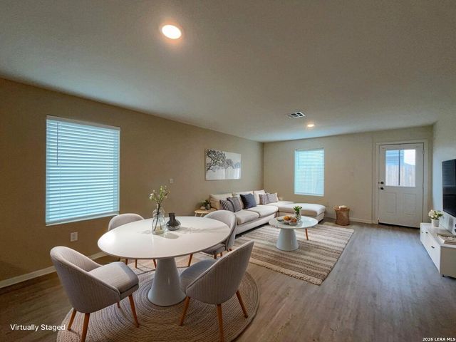 7611 Aston Cross, San Antonio, TX 78253