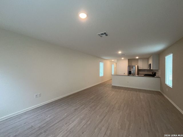 7611 Aston Cross, San Antonio, TX 78253