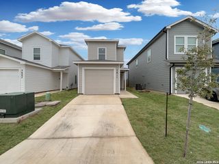 7611 Aston Cross, San Antonio, TX 78253