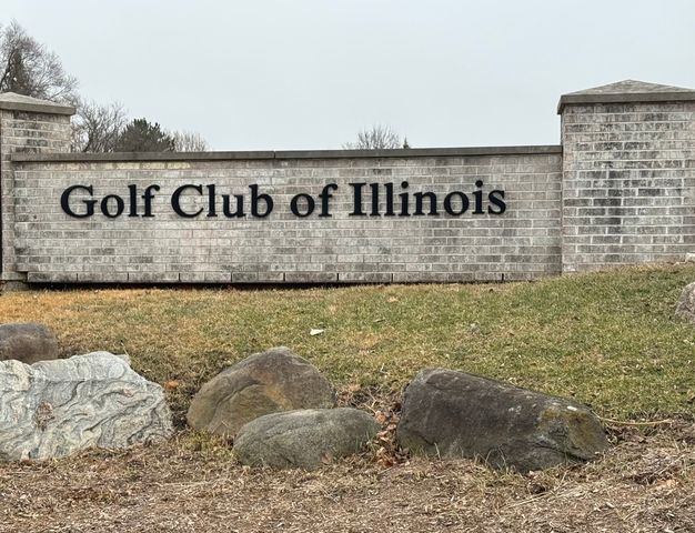 1621 Glengarry Court 1621, Algonquin, IL 60102