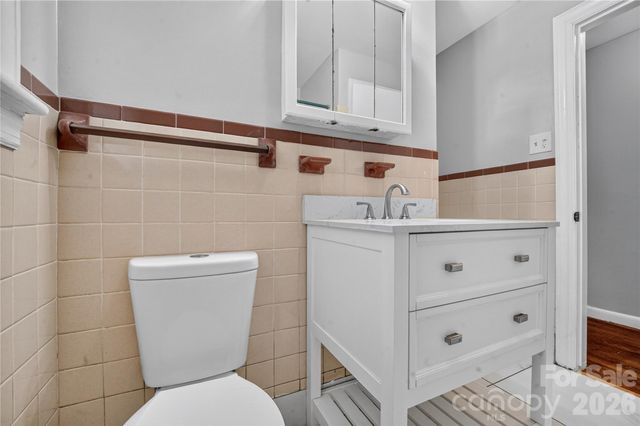 1717 Emmanuel Church Road, Conover, NC 28613