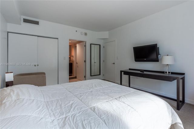 17315 Collins Avenue 803, Sunny Isles Beach, FL 33160