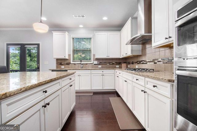 1963 Heatherbrooke Lane, Acworth, GA 30101