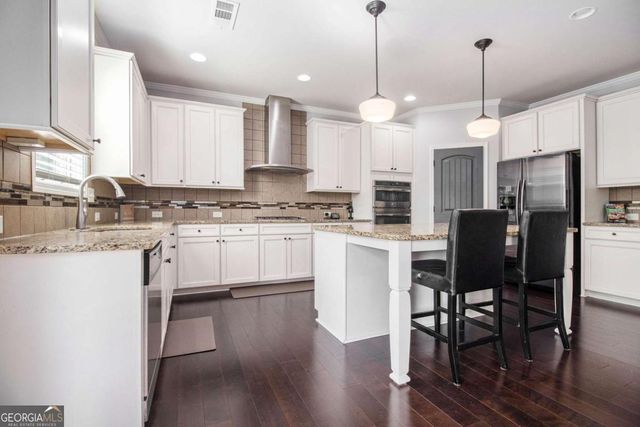 1963 Heatherbrooke Lane, Acworth, GA 30101