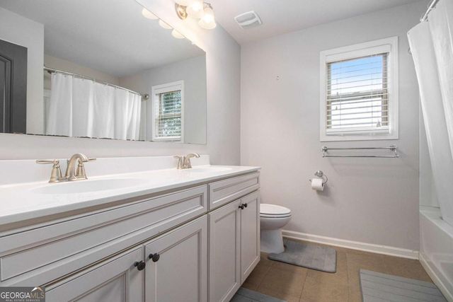 1963 Heatherbrooke Lane, Acworth, GA 30101